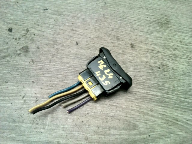 PEUGEOT 206 Jobb első ablakemelő kapcsoló 1. kép