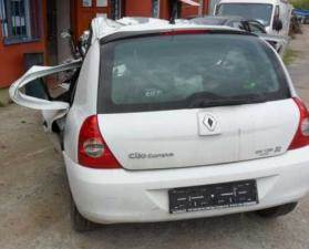 RENAULT CLIO 06-09 5.AJTÓ CSOMAGTÉRAJTÓZÁR NYOMÓGOMB EMBLÉMA