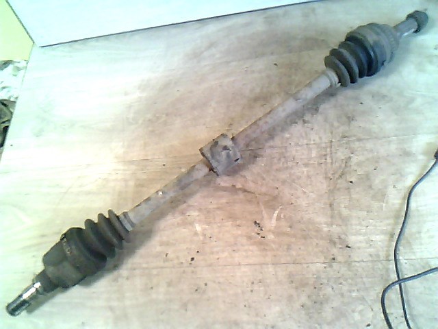 SUZUKI ALTO 02-09 Jobb első féltengely 1. kép