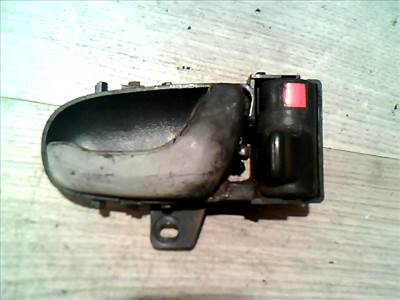 SUZUKI SWIFT 89-96 Jobb első belső kilincs