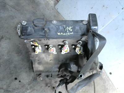 TRABANT 1,1 Motor. benzin fűzött blokk hengerfejjel