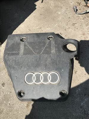 Audi A3 (8L) 1,6 SR__motorburkolat