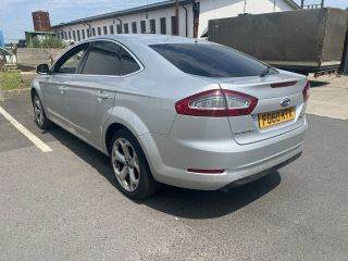FORD MONDEO IV Bal hátsó Ablak