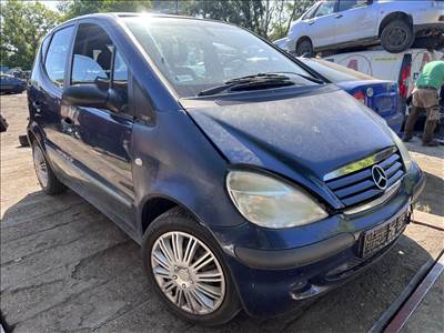 Mercedes A 140 1.4i bontott alkatrészei