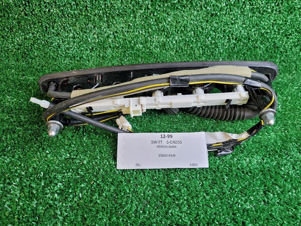 SUZUKI SWIFT III Pótféklámpa 3581063J0 2. kép