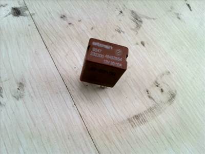 ALFA ROMEO romeo 156 97-03 relé