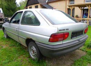 FORD ESCORT 90-95 Bal belső hátsó lámpa