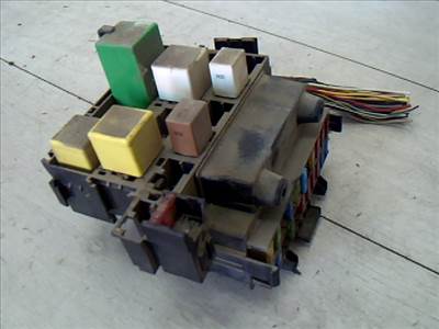 FORD FIESTA 89-95 Biztosítéktábla BCM BSI BSM SAM GEM modul Utastér