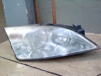 FORD MONDEO 01-07 Jobb első fényszóró