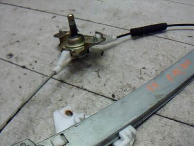 HYUNDAI Accent 00-03 Jobb hátsó ablakemelő szerkezet mechanikus