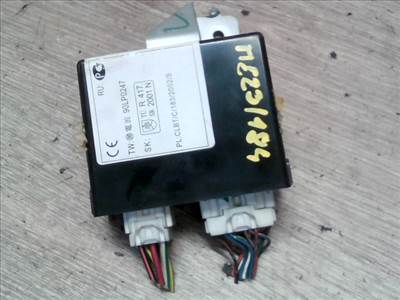 MAZDA 6 02-05 Központizár vezérlő elektronika