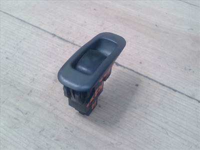 MITSUBISHI LANCER 91-96 Bal hátsó ablakemelő kapcsoló