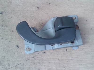 MITSUBISHI LANCER 96-98 Jobb hátsó belső kilincs