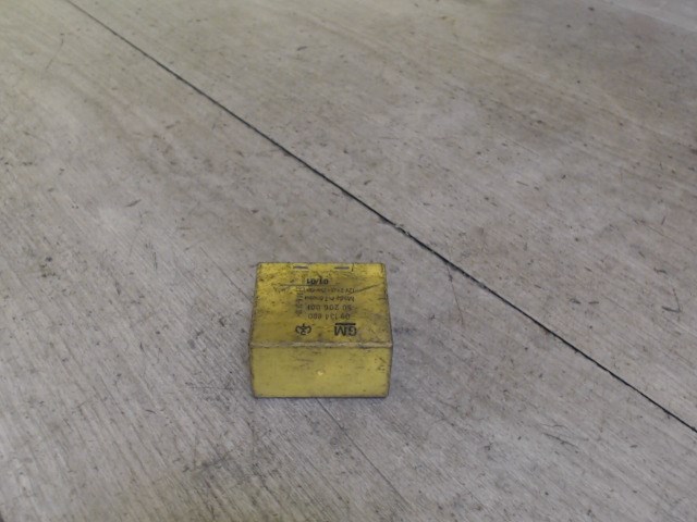 OPEL ASTRA G 97-04 Relé 1. kép