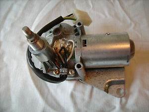 PEUGEOT 405 -94 Ablaktörlő motor hátsó