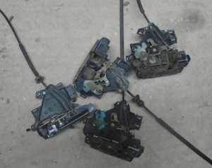 SKODA FABIA 99-07 Jobb hátsó ajtó zárszerkezet mechanikus