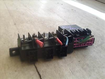 SKODA OCTAVIA 97-00 Biztosítéktábla BCM BSI BSM SAM GEM modul 