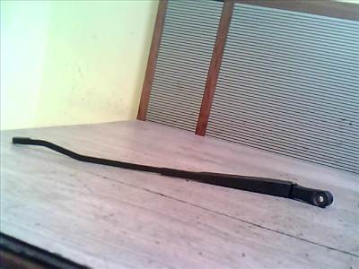 SUZUKI ALTO 02-09 Ablaktörlő kar bal első