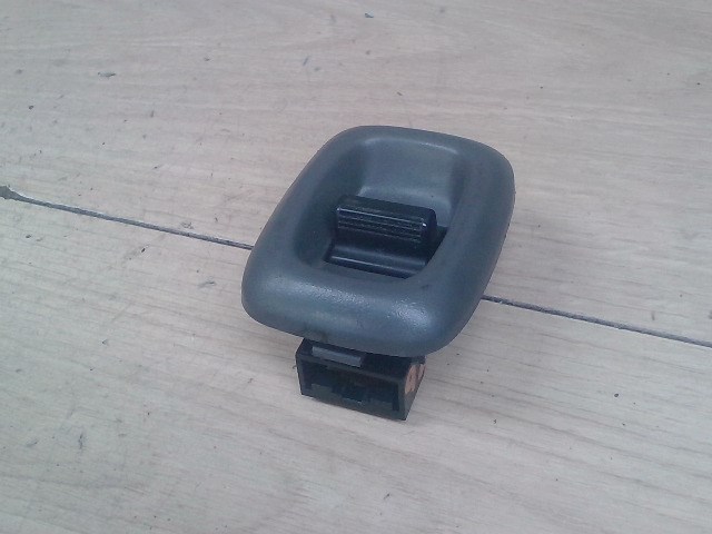 SUZUKI Baleno 1998.09.01-2002.12.31 Ablakemelő kapcsoló pozíció független 1. kép