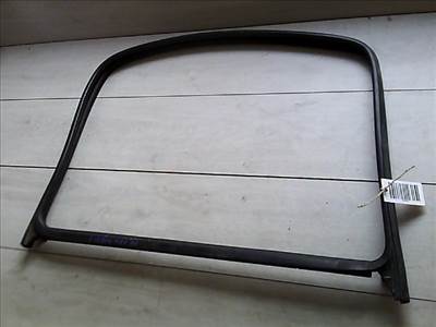 SUZUKI WagonR+ Jobb hátsó ablakvezető gumi