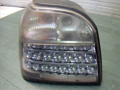 VOLKSWAGEN GOLF III. 94- Bal hátsó lámpa