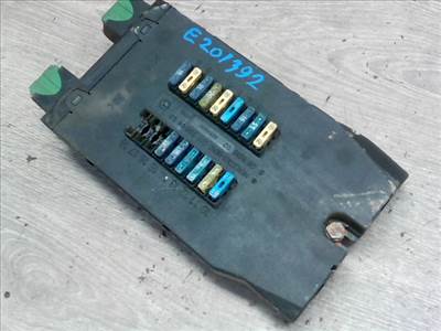 VOLKSWAGEN lt35 96- biztosítéktábla bcm bsi bsm sam gem modul utastér