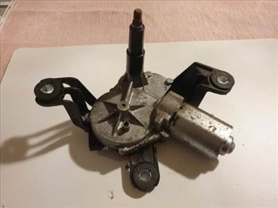 Opel Astra H Hátsó ablaktörlő motor  13105981