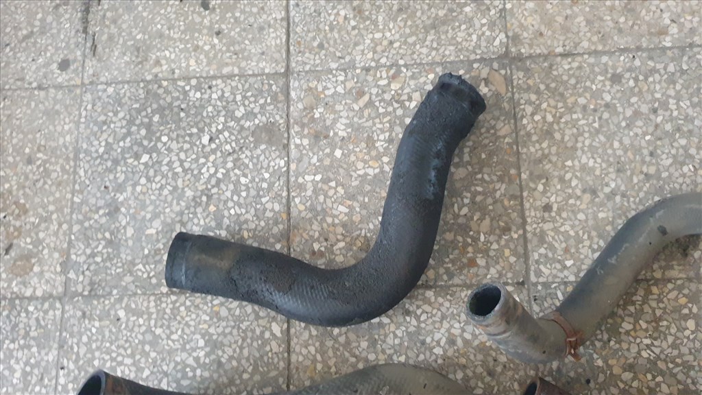 Honda Accord 8Gen vízcső , coolercső  3. kép