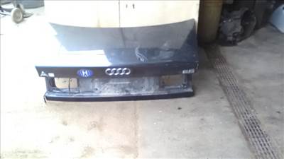 AUDI A6 94-97 Csomagtérajtó.