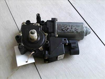 AUDI A8 94.06-02.12 Jobb első ablakemelő motor