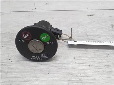 FIAT DOBLO 01.01-05.09 Légzsák kapcsoló