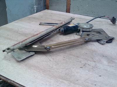 HYUNDAI GALLOPER Jobb első ablakemelő szerkezet elektromos