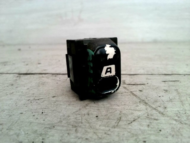 PEUGEOT PARTNER 02- Bal első ablakemelő kapcsoló 1. kép