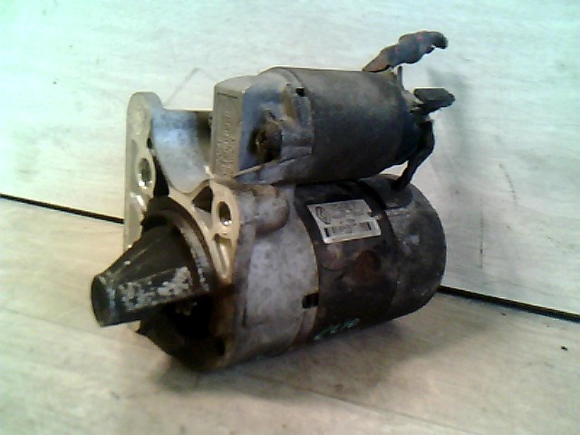 RENAULT CLIO 98-01 Önindító. benzines 1. kép