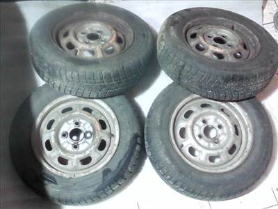 SKODA Forman Acélfelni gumival