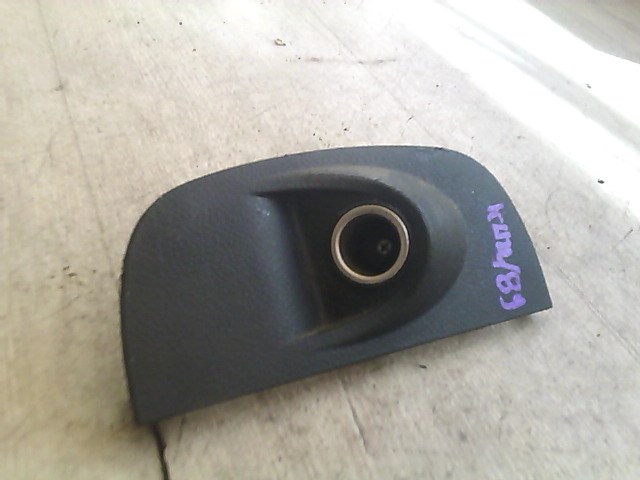 SSANGYONG ACTYON SPORT 2005-2010 Szivargyújtó  1. kép