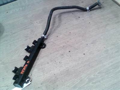 SUZUKI Celerio 2014.03.01- Injektor befecskendező híd 