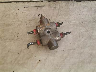 SUZUKI SWIFT 96-05 Fékerőszabályzó