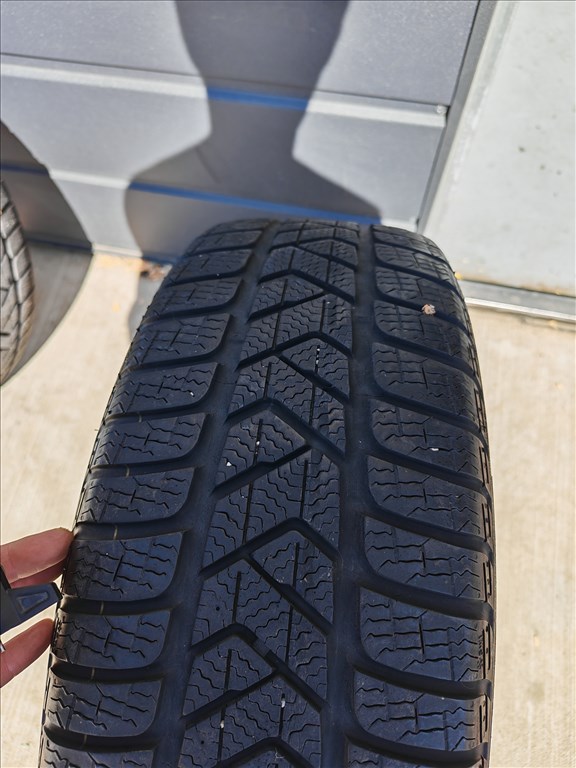 16" 5x112 VW "Aspen" Passat B8 gyári alufelni szett téligumikkal! 7. kép