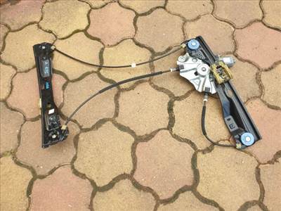 Opel Astra J GTC Jobb első ablakemelő  13260144