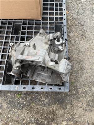 Vw Golf Plus 1.6 váltó GVY