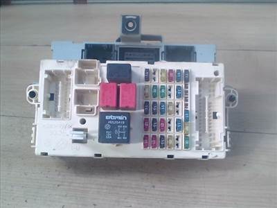 FIAT PUNTO II. Biztosítéktábla BCM BSI BSM SAM GEM modul Utastér