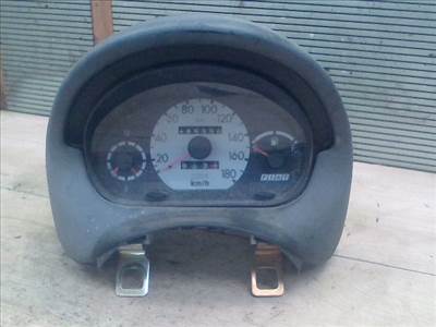 FIAT SEICENTO 98- Kilóméteróra