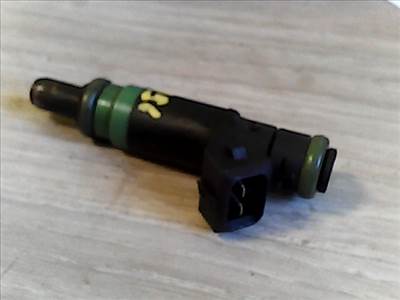 FORD FOCUS 98-04 Injektor befecskendező hengerenkénti