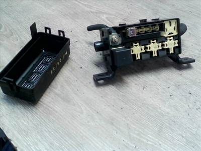 KIA Sorento 2002.08 - 2009.08 Biztosítéktábla BCM BSI BSM SAM GEM modul 
