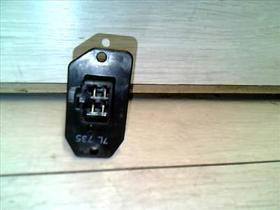 MAZDA 121 90.12.01-96.02.28 Fűtőmotor előtét ellenállás 