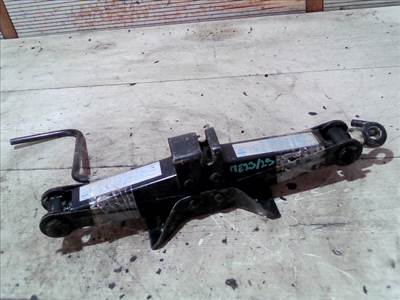 MAZDA PREMACY 99.01-05.10 Autóemelő