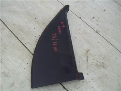 NISSAN VANETTE CARGO TÜKÖR BELSŐ BURKOLAT 