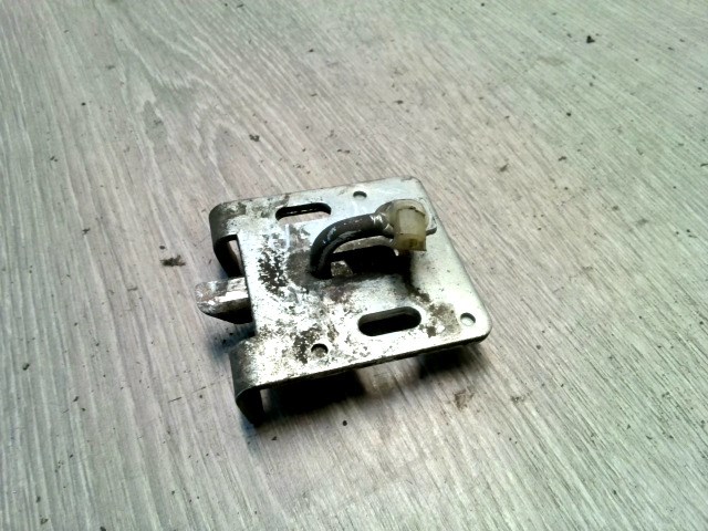 OPEL CORSA B COMBO 93-00  Csomagtér ajtó zárszerkezet 1. kép