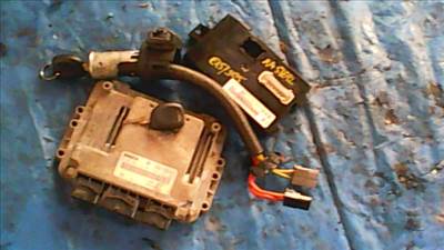 RENAULT MASTER 03- Motorvezérlő egység ECU PCM modul